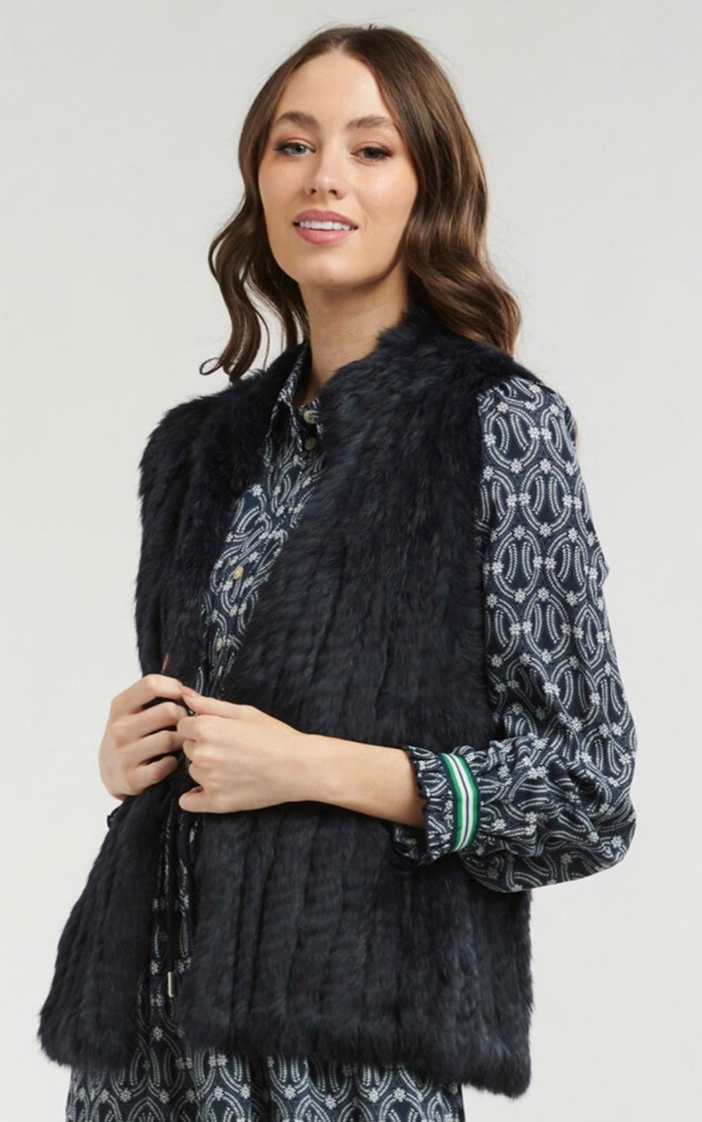 Fur Vest Black