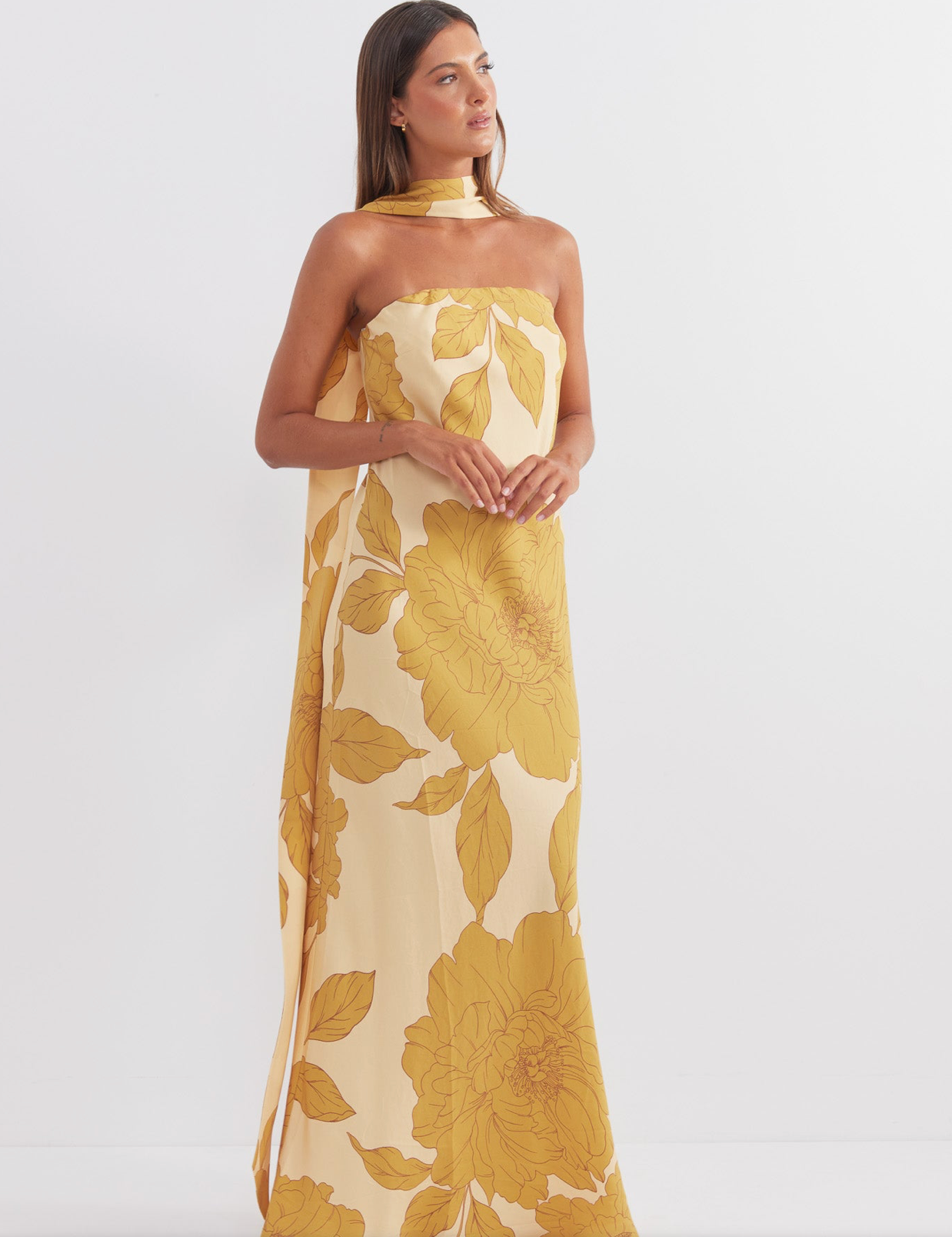 Soiree Dress Gold