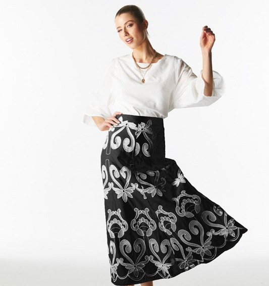 The Avenue Skirt